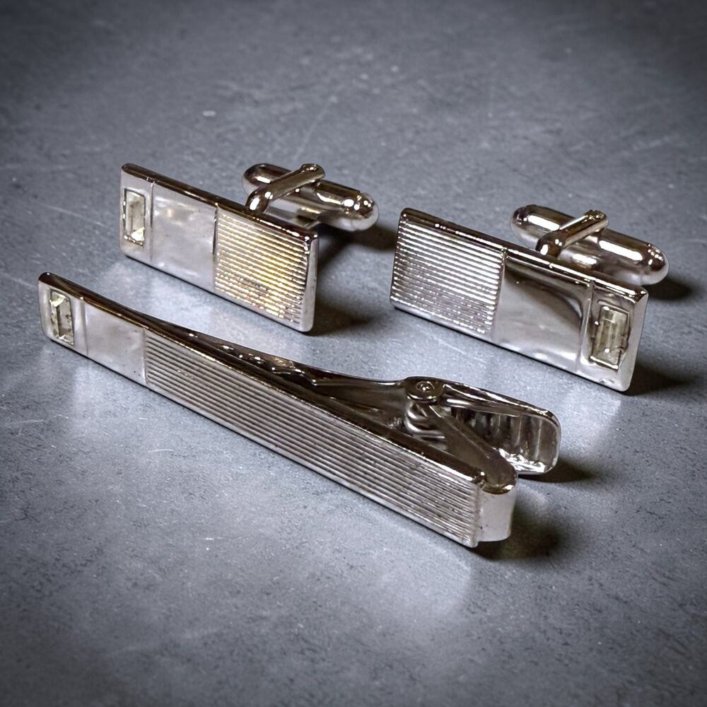 Vintage Anson Cufflinks Tie Bar Set Mens Silver Tone Glass Jewel Bullet Back